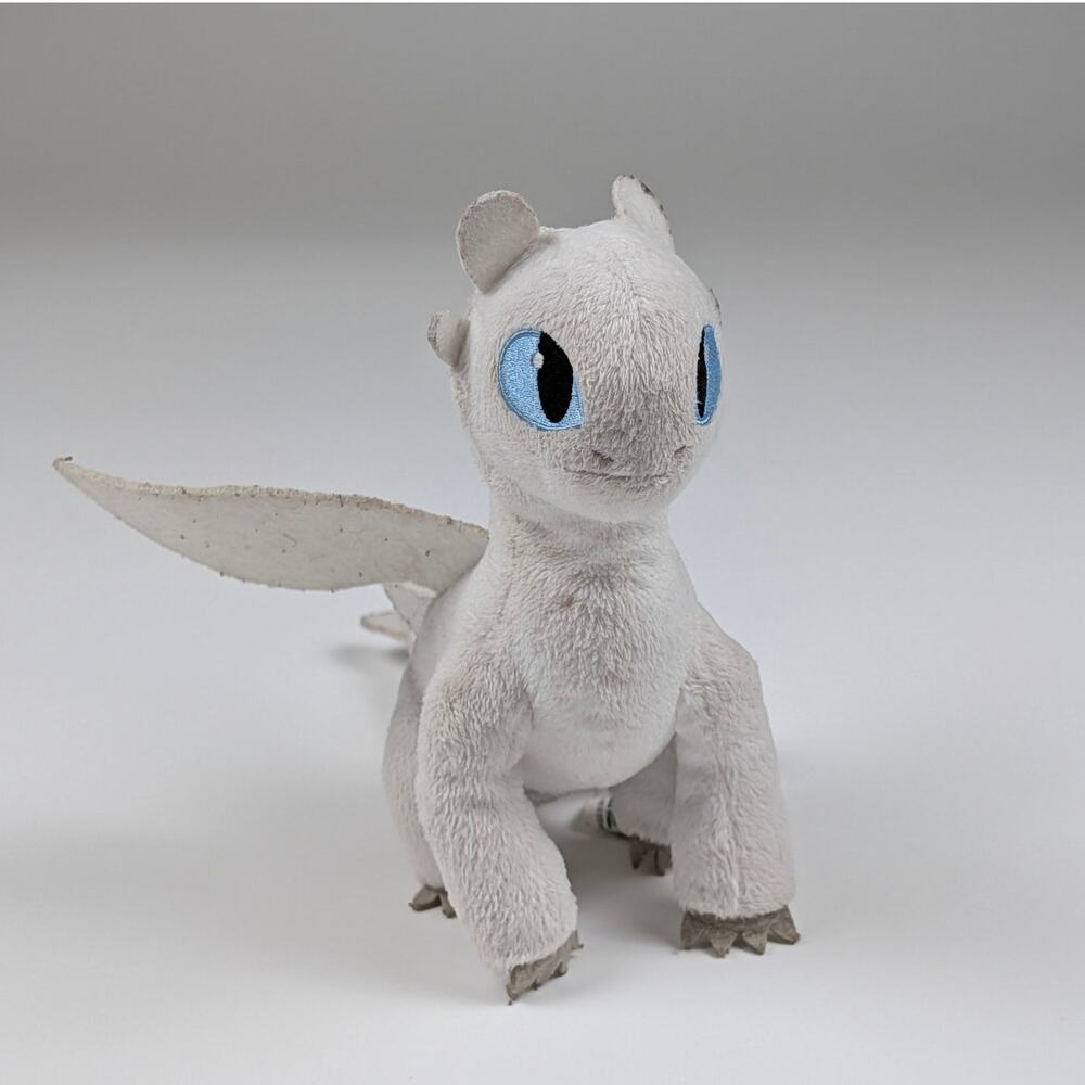 Light Fury Plush How To Train Your Dragon Spin Master DreamWorks Fantasy Kidcore